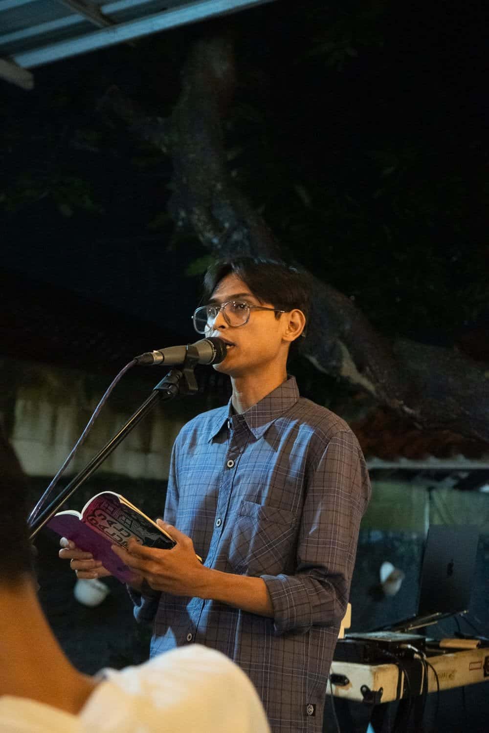 Fahad: Menemukan Ruang Menulis di Tengah Jadwal Mengajar